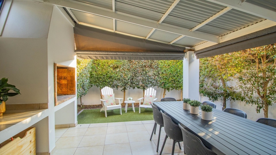 3 Bedroom Property for Sale in Blue Lagoon Western Cape